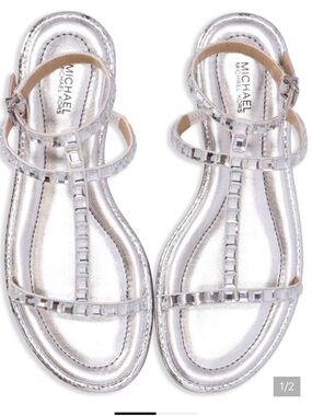 Michael Kors Silver Jeweled T-Strap Sandals Size 7